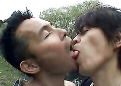 Asian lovers dont hesitate their feelings