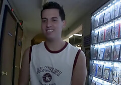 Str8 college stud gloyhole sucked by gay till cumshot