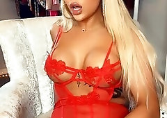 Voluptuous stunner enjoys a vigorous wank