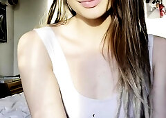 Naomi Swann – Socks JOI