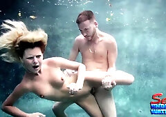 Alessandra Noir crazy underwater sex