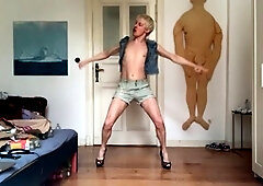 Old young bareback, no condom, crossdresser anal