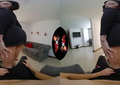 Virtual Reality Ignites Big Booty Passion in POV Heat