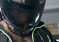 Ryan Bones and Thyle Knoxx  fuck on a motorcycle