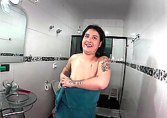 Behind the scenes with Giovana Carolina