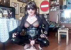 Piss in mouth and facesitting