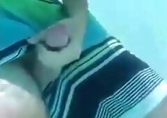 Jerk off under water 2