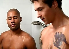 Shower Shy? Not with Xavier and Jayden!
