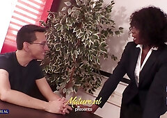 German Naomi Is A 51 Year Old Black Milf Boss Who Gets Fucked At The Office By Her Employee