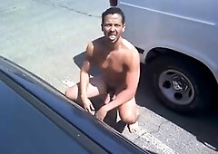 Pauzo duro na rua com daddy