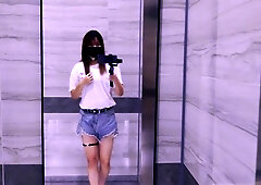 Crossdresser Trap Girl Dick Flash With Short Jeans, And Jerk Off In Public Toilet