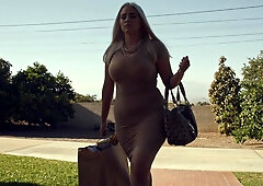 Bad Neighbor 3 - Starring: Alix Lovell - PornFidelity