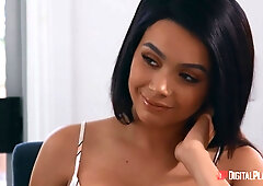 Cheerleader & Kimmy Demand the D!