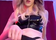 O black outfit cum