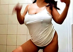 Super steamy Filipina babe with big tits and a hairy pussy teasing on cam