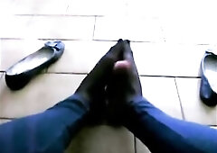 Ballet Shoes FootJob - Nylon Feet