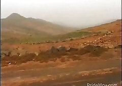 Safe Outdoor Frigging For Threesome