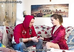 Mia suocera mi provoca mentre aspetto mia moglie non resisto la scopo- Subtitle English