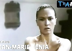 Marlene Jobert Melons, Bush Scene in La Guerre Des Polices