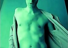 British Freddie Sunfields in Global Passion