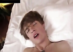 Aa Vid - Pretty Sexy Twink Boy Fucked