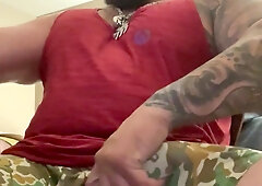 Bored Buff Bearded Guy in Motel, solo Masturbate off @TattedBigBear