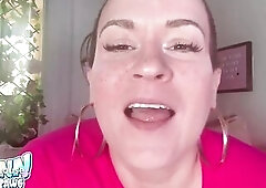 Quinn shows u the inside of her nose and throat during this face journey. What do u think?