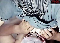 Licking stepmom's snatch until that babe squirts heavily. Jago jilmek - update #1 - licking stepmom's twat until that babe squirts heavily.