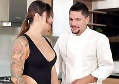 A BIT OF ASS Hermosa colombiana SALOME GIL cheats on her spouse