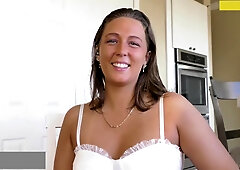 Bubble Butt Babysitters - Fucking The Babysitter