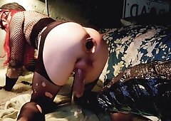 Backside Goddess Tiffany Ciskiss Introduces Nude Bum Hefty Glass Bum Cork