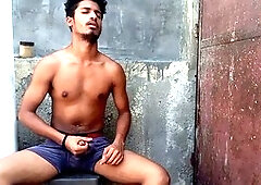 Curlyboy big dick Solo