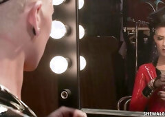 Cabaret Transgender dancer anal fucks man