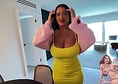 Oiled Tits and Ass Latina Nia Bleu Gets Cheeks Clapped by Tony