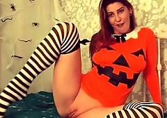 Amber Hahn - imamberhahn - JOI Halloween