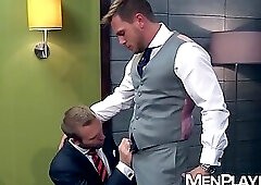 Tom Wolfe cock worships Hans Berlin before bending over for a fuck