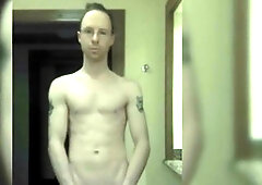 BRENDON KNOX IN GYM WORKOUT SCENE