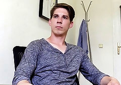 Scrawny Euro twink takes that cock with legs spread