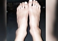 Have a fun my toes with pedicure