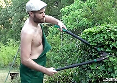 French MILF Marie Galant Takes Gardeners Anal Pounding