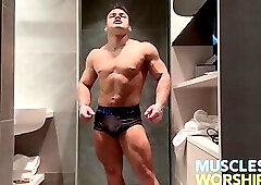 Young Alpha Bodybuilder Flexes Big Muscles