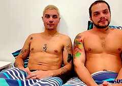 Amateur Aussie Aksen And Billy Are Having Satisfying Bareback Session