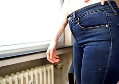 Jeans Po Messy Talk**Blue Jeans machen dich hart und spritzgeil!!! German Teen!!!!
