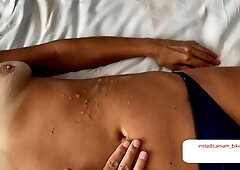 Mature Ukrainian stepmom gives a passionate handjob and takes the load on her face