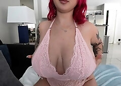 She Has That Little Juicy Extra