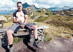 Risky fap-off on 2204m of altitude in the Austrian Alps