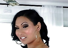 Brunette shemale Annalise anal pounded