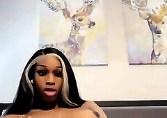 Sexy black trans solo