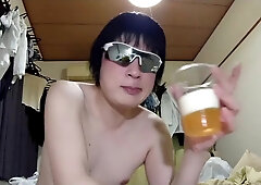 (07/03)eating Hamburger While Drinking Beer