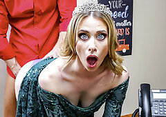 Good milfy stepmom Anya Olsen fucks principal